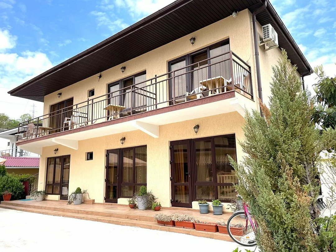 Гостевой дом У дяди Вани, Лоо, Краснодарский край