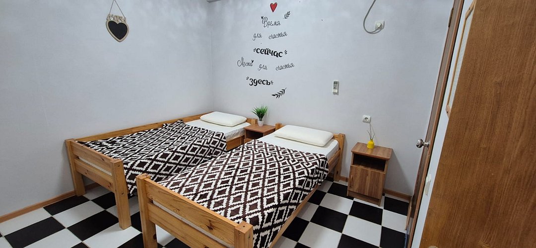 Стандартный 2-местный (окно в холл)