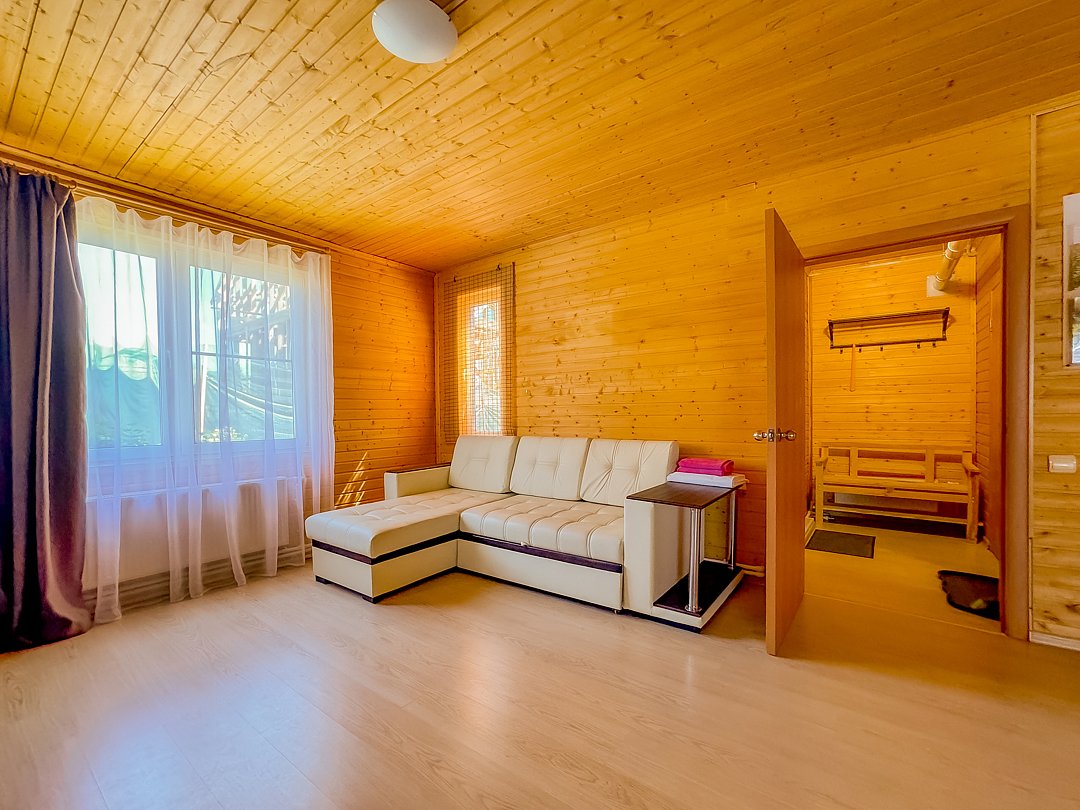 Коттедж стандартный 10-местный (с мангальной зоной)