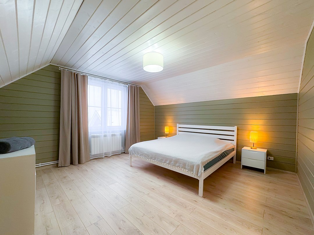 Коттедж улучшенный 10-местный (с мангальной зоной)