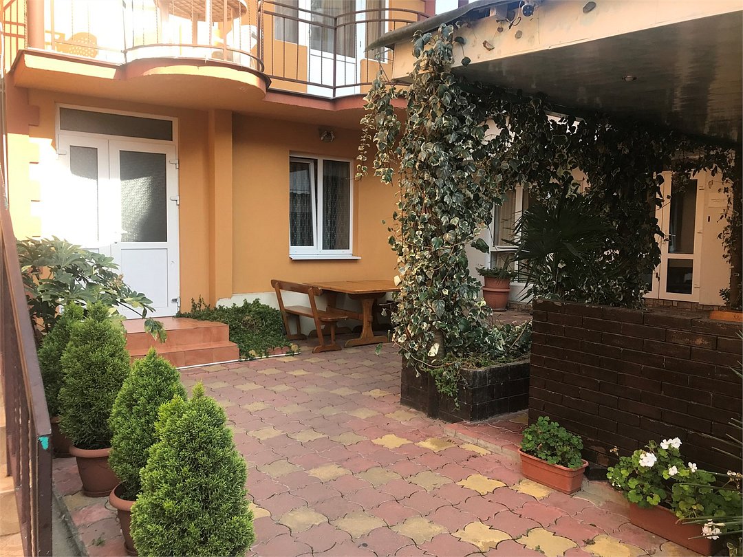 Улучшенный 4-местный (с гостиной)