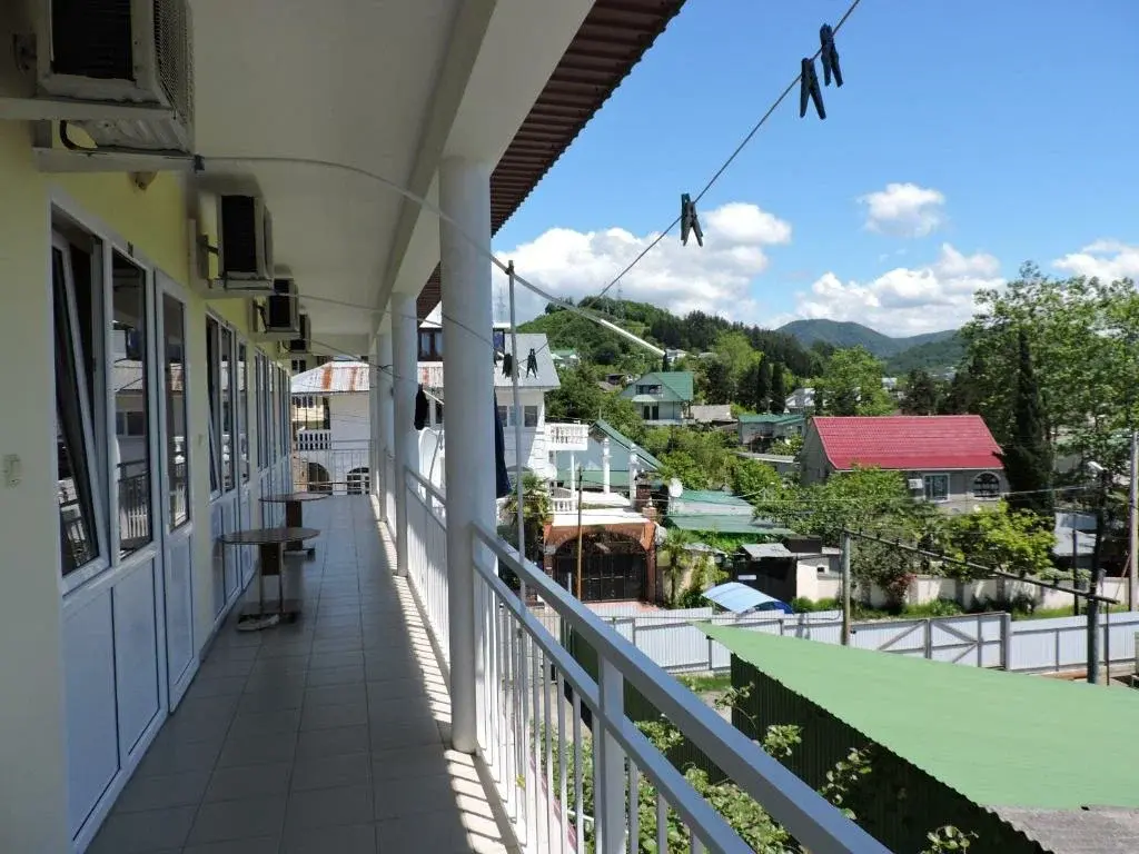 Гостевой дом Остров Сокровищ, Лоо, Краснодарский край