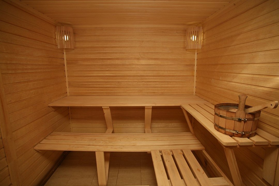 Бунгало 2-местный 1-комнатный (с баней и купелью)