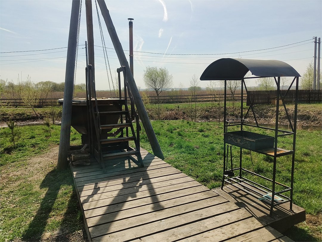 Бунгало 2-местный 1-комнатный (с баней и чаном)