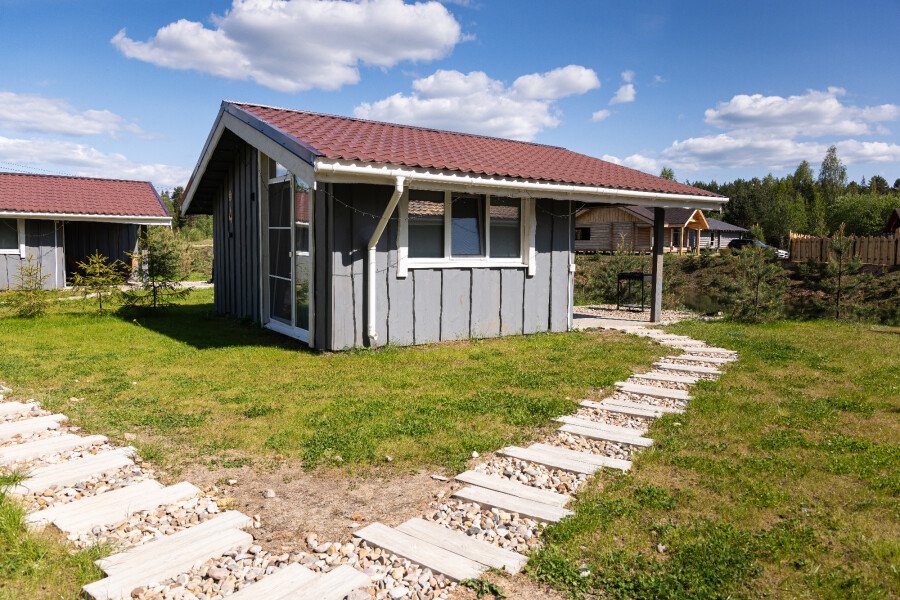 Домик у пруда 4-местный 1-комнатный (1 линия)