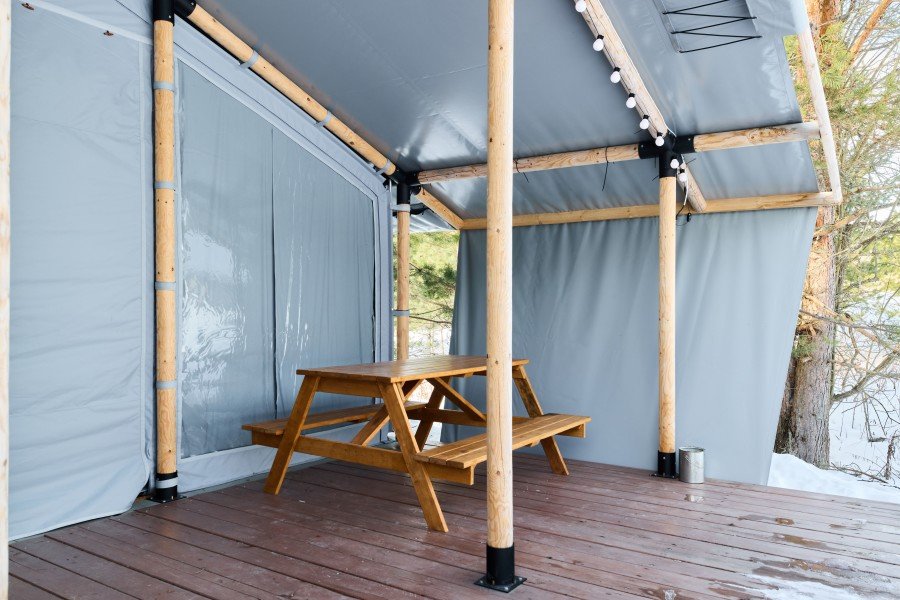 Тент-хаус 3-местный 1-комнатный (Семейный , б/у)