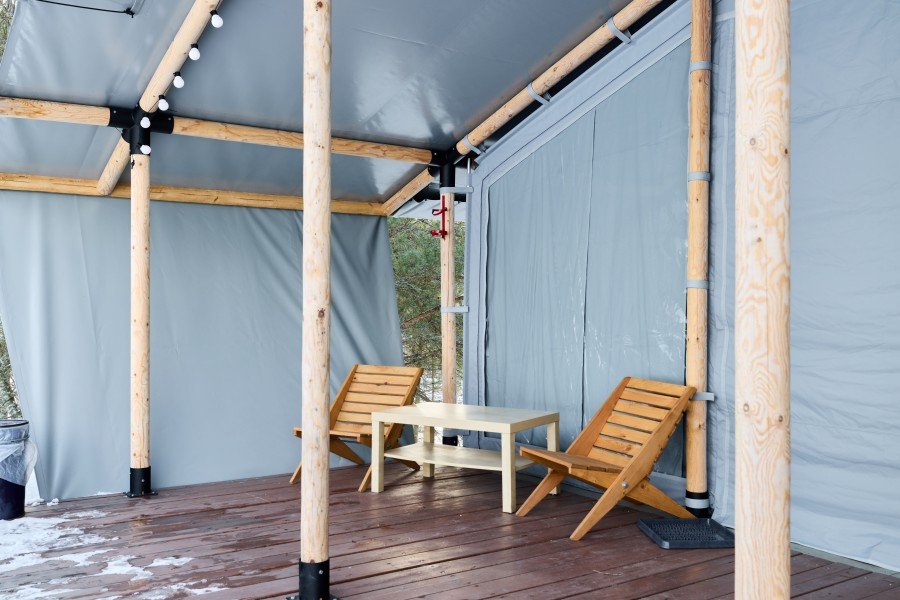 Тент-хаус 3-местный 1-комнатный (Семейный , б/у)