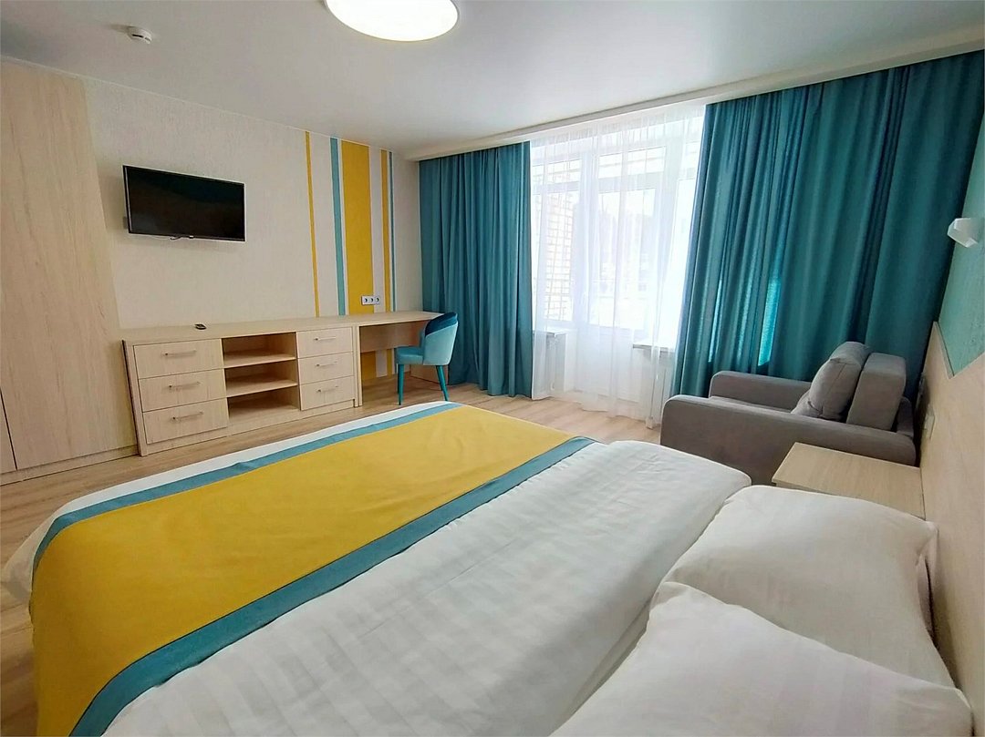 Люкс 2-местный 2-комнатный Семейный (корпус Светлый)