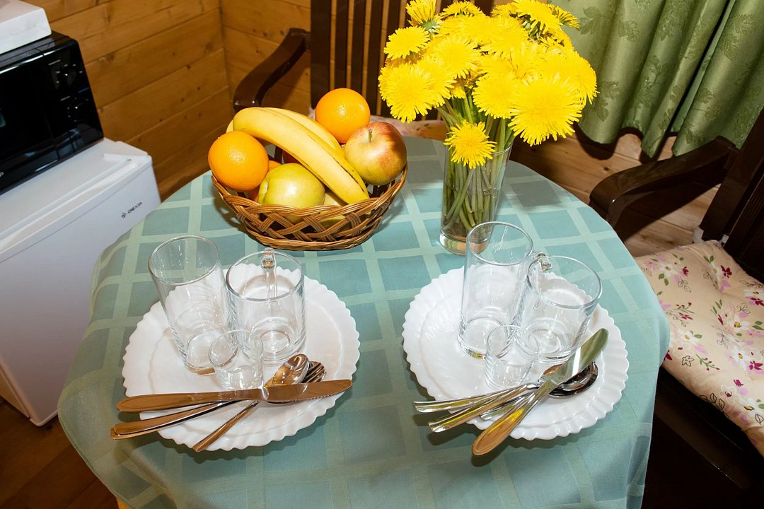 Коттедж 4-местный 1-комнатный (Большой)