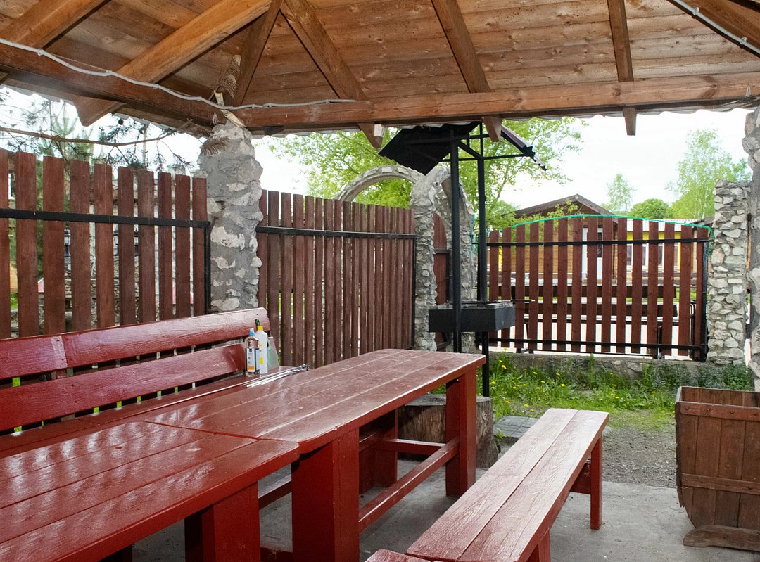 Коттедж 8-местный 2-этажный (Очень Большой