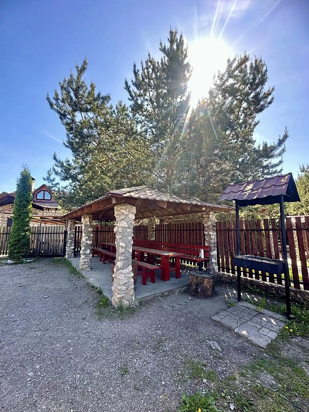 Коттедж 8-местный 2-этажный (Очень Большой