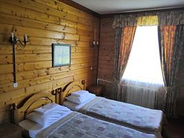 Четырёхместный семейный номер Standard, Коттедж Шуколово, Дмитровский район
