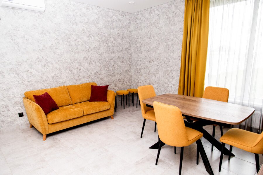 Люкс 4-местный 2-комнатный (DBL)