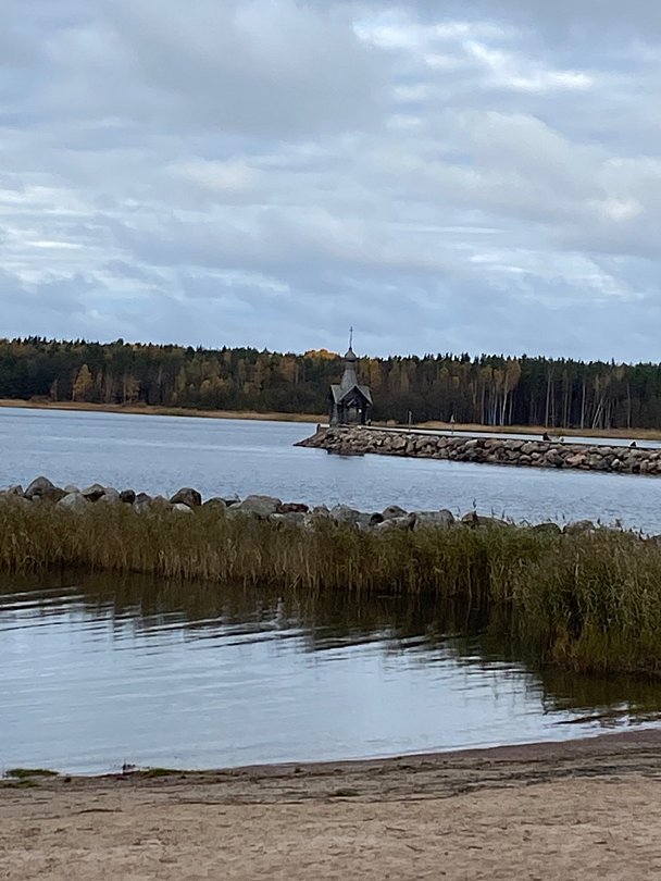 Фото 2 из отзыва о базе отдыха Окуневая