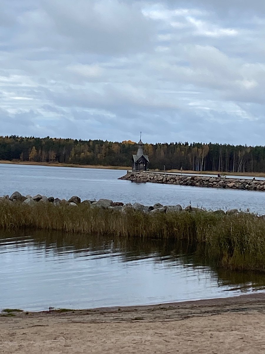 Фото 2 из отзыва о базе отдыха Окуневая