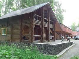Коттедж 8-местный 4-комнатный, База отдыха Старый Мельник, Катунь