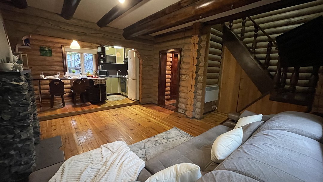 Коттедж 8-местный 4-комнатный 2-этажный