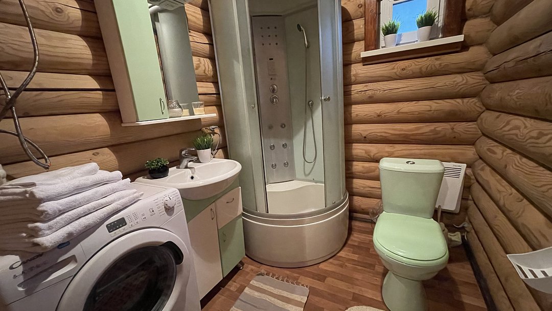 Коттедж 8-местный 4-комнатный 2-этажный