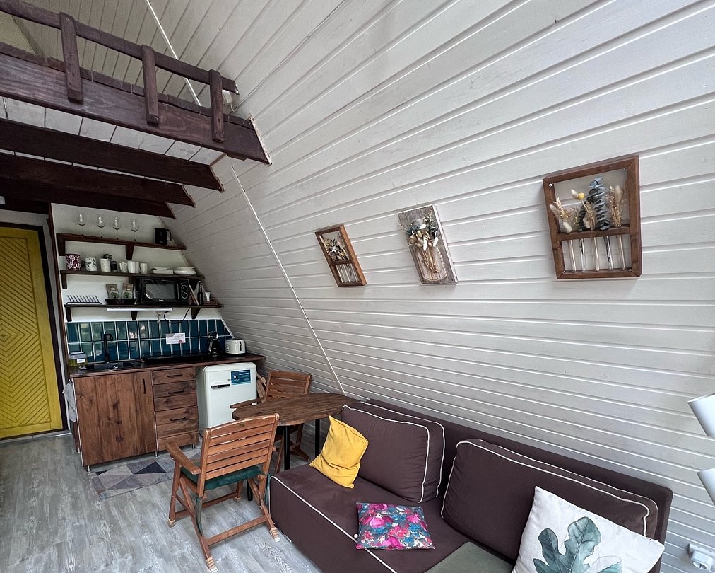 Афрейм 4-местный