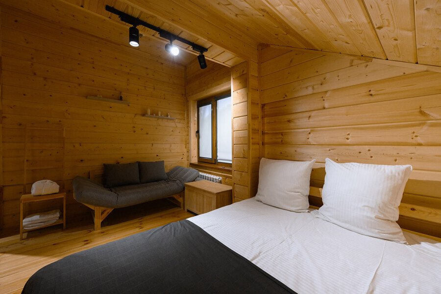 Коттедж 4-местный 2-этажный