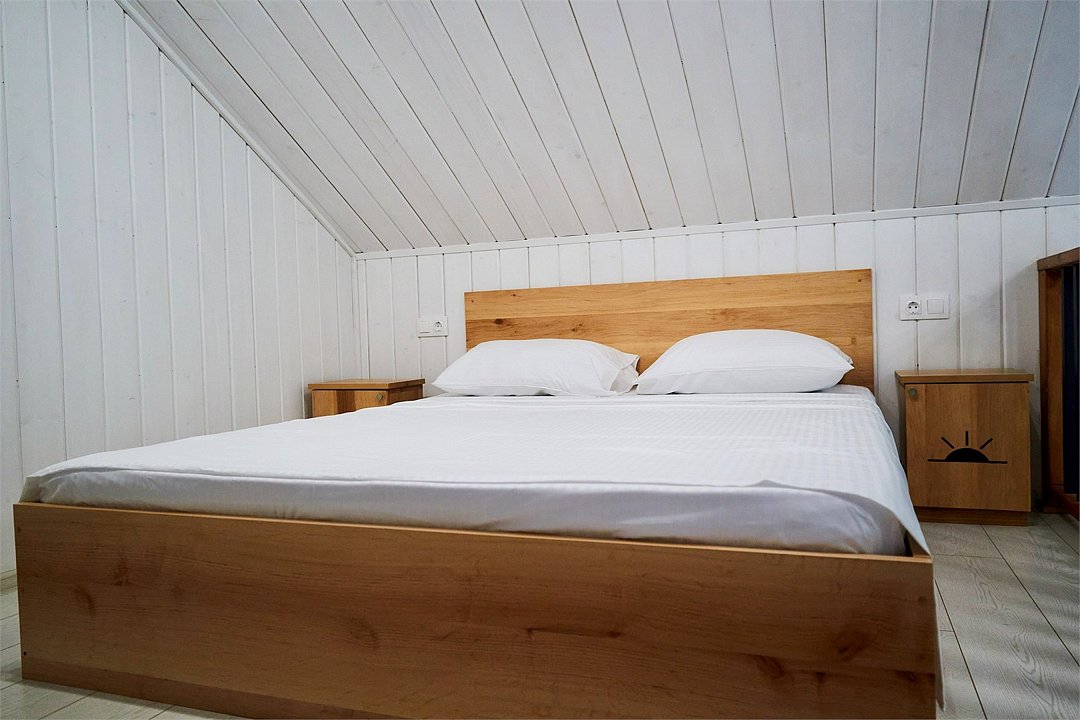 Барн 4-местный 2-комнатный (Barn House)