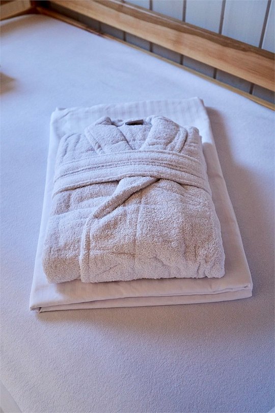 Барн 4-местный 2-комнатный (Barn House)