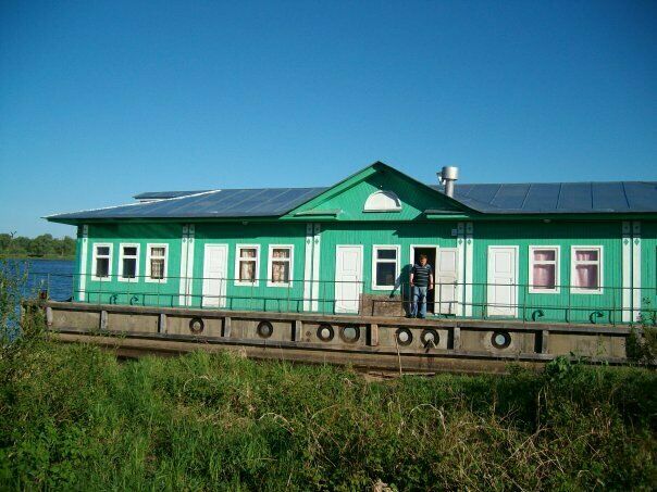 Плавбаза Поплавок, Новгородская область 