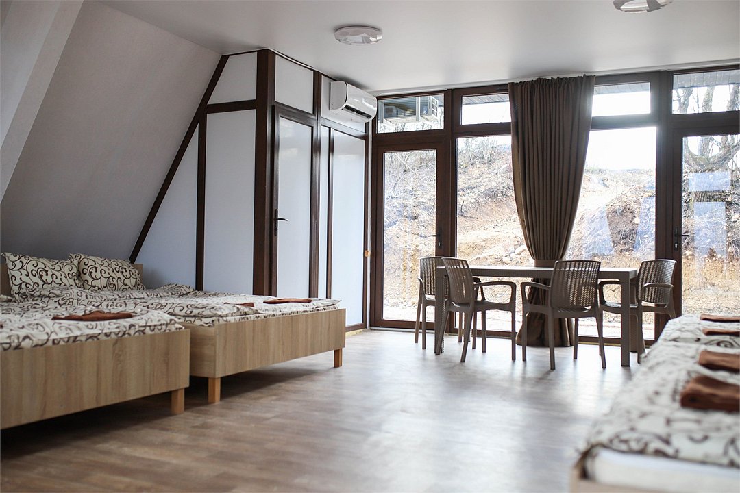 Коттедж 4-местный