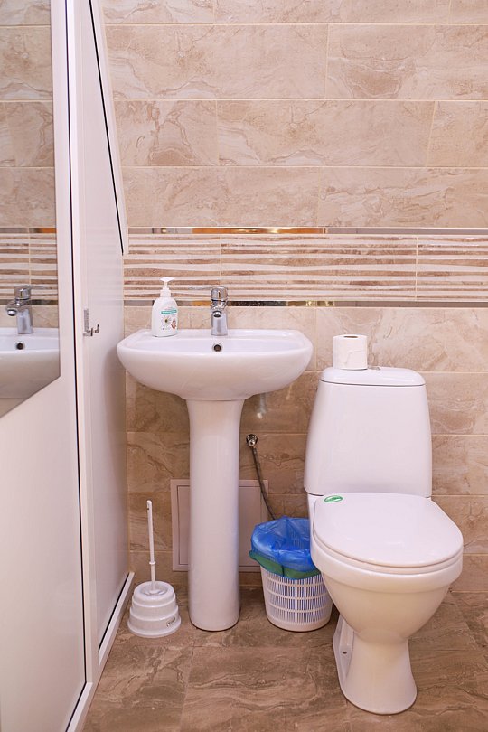 Коттедж 4-местный 2-комнатный с бассейном