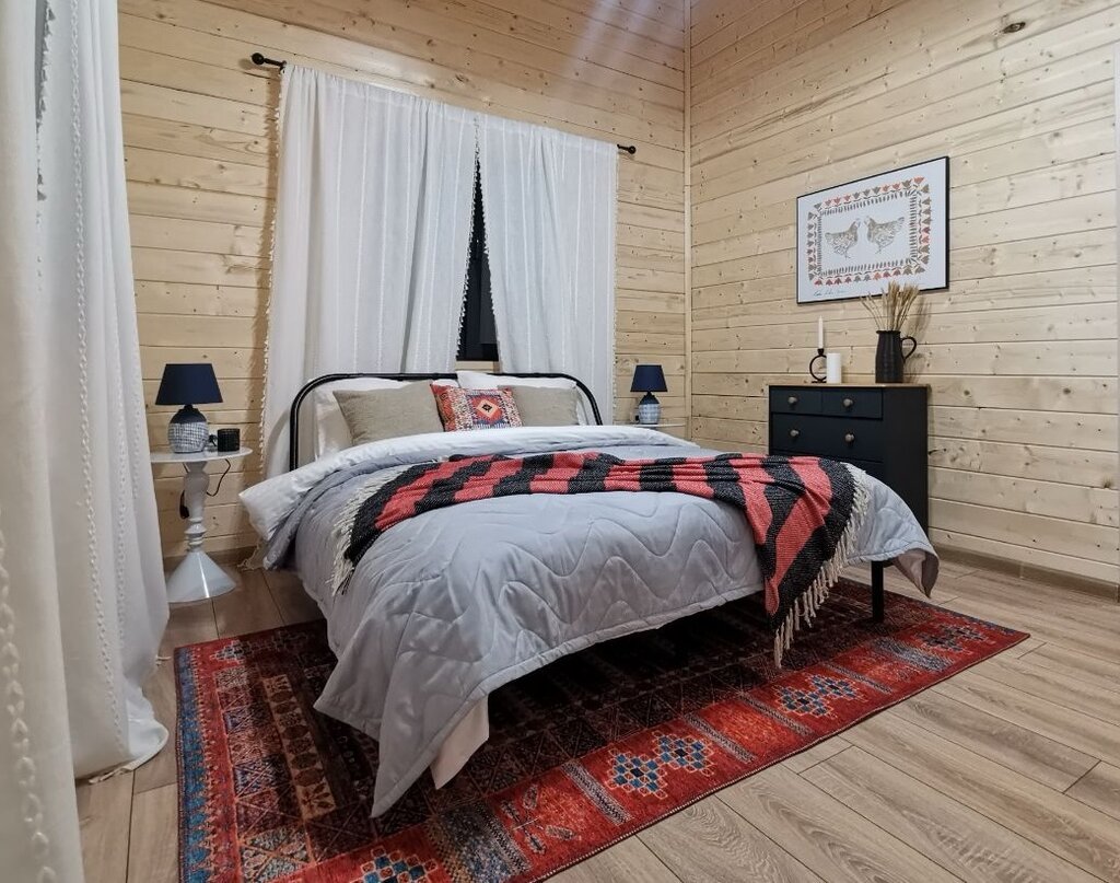 Коттедж 4-местный 2-комнатный (Загородный дом)