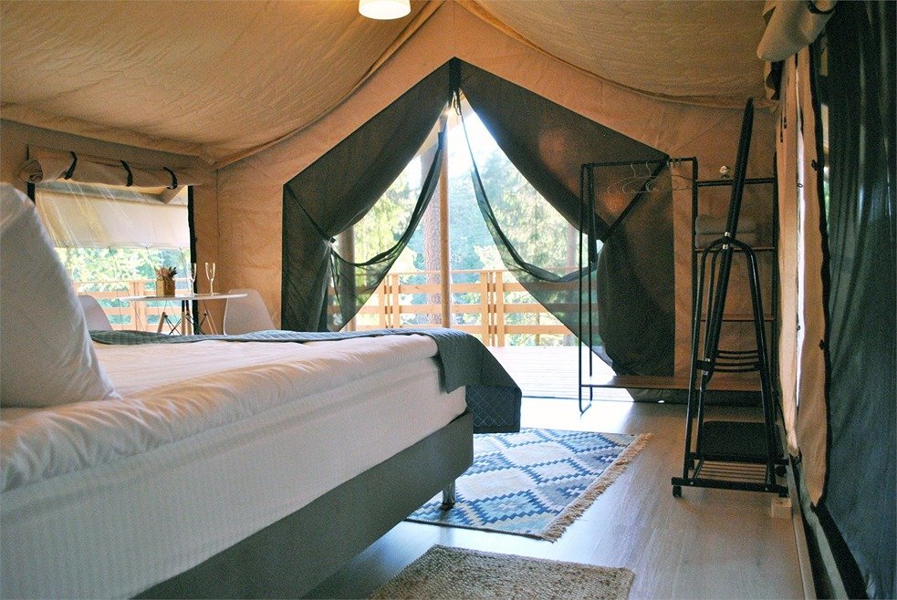 Лодж 2-местный (на холме)