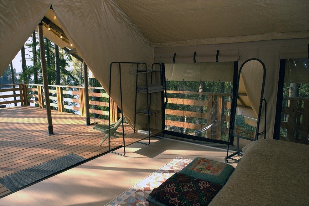 Лодж 2-местный (на холме)