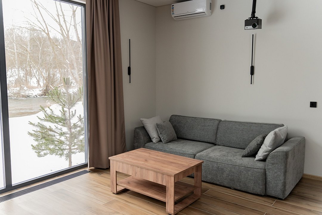 Коттедж 4-местный 2-комнатный (Лес)