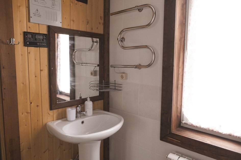 Дом 10-местный 2-этажный 4-комнатный (Облепиха, №9)