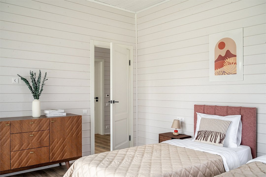 Дом 6-местный 3-комнатный (У леса на опушке с балконом)