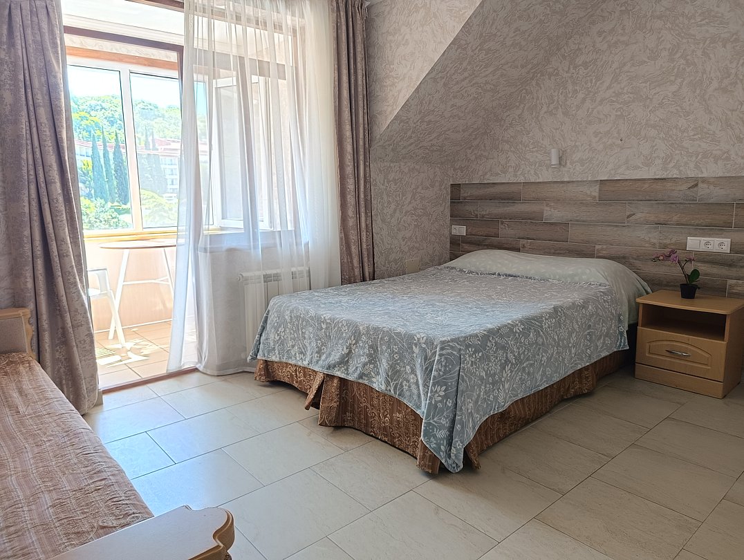 Стандартный 2-местный 1-комнатный (с балконом)