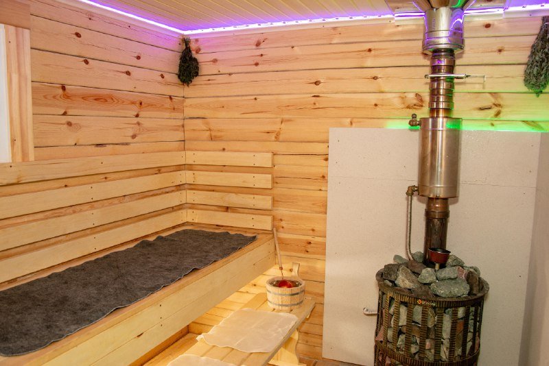 Дом 4-местный 1-комнатный (с баней)