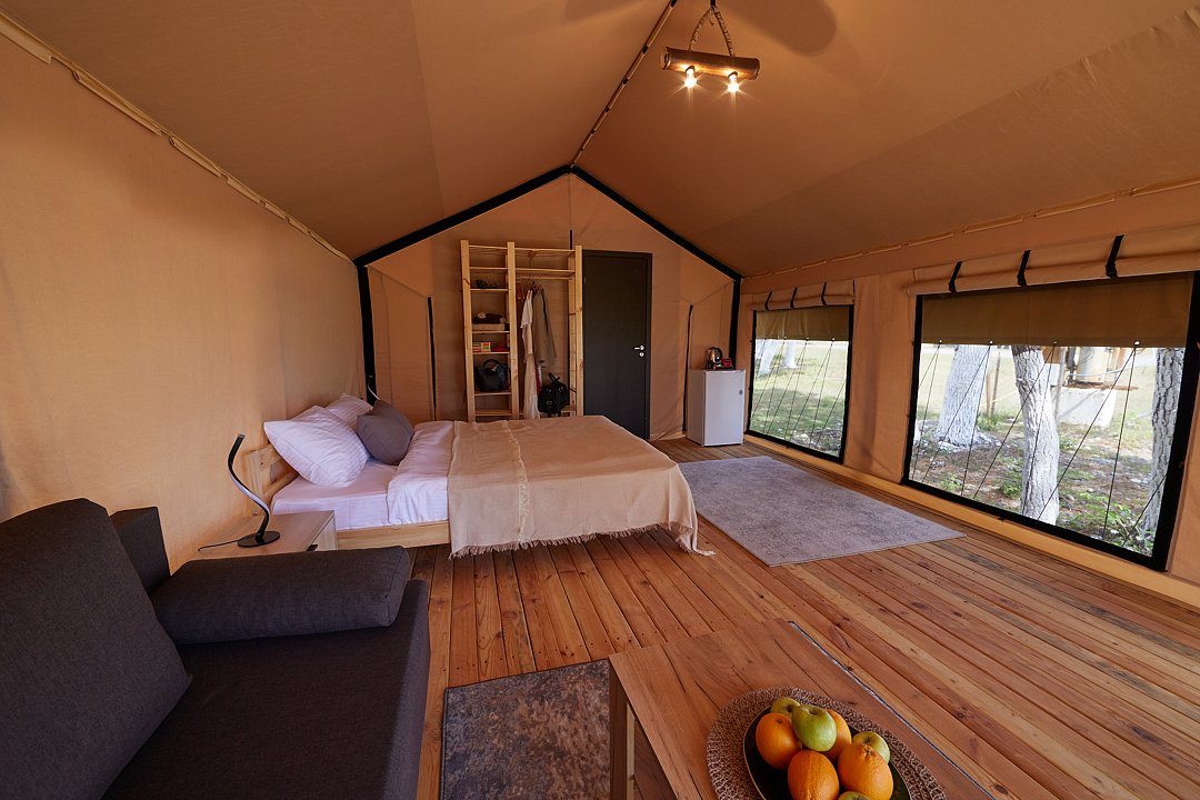 Тент-хаус 2-местный 1-комнатный