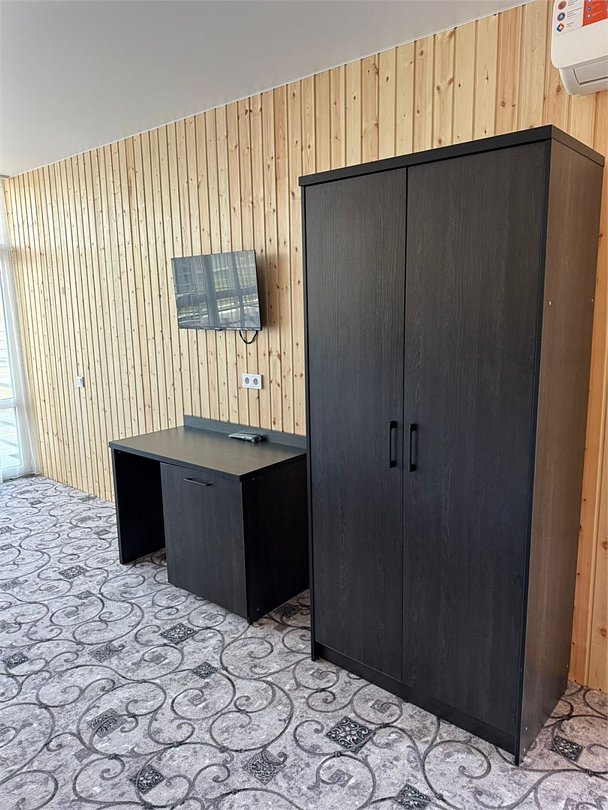 Семейный 4-местный 1-комнатный (с балконом, 2 этаж)3