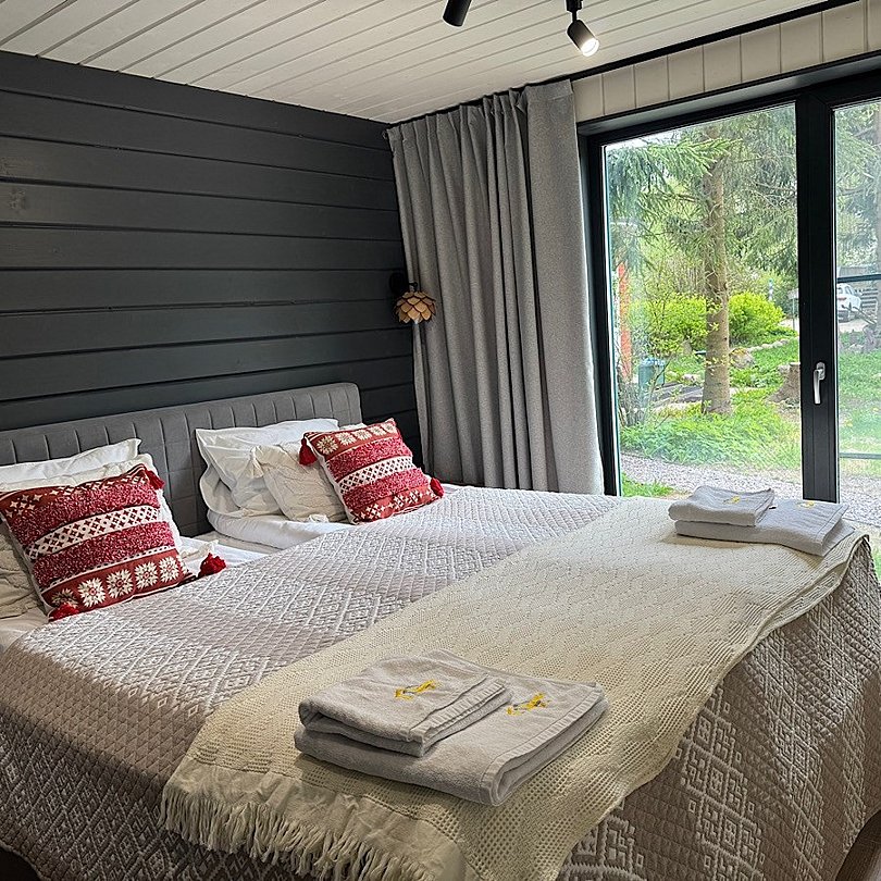 Дом 4-местный 3-комнатный (BARN-63)