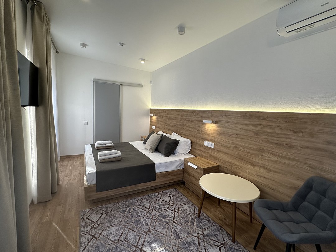 Стандартный 3-местный 1-комнатный (вид на территорию)