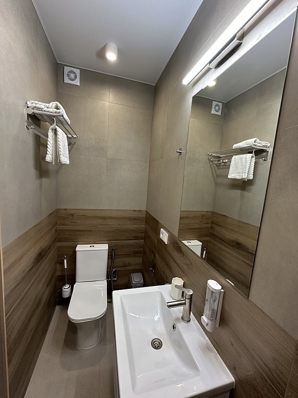 Стандартный 2-местный 1-комнатный (с раздельными кроватями)