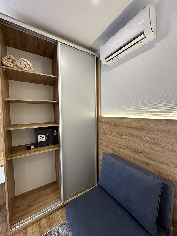 Улучшенный 3-местный 1-комнатный (вид на море)