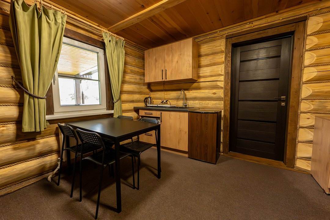 Комфорт 4-местный 2-комнатный (коттедж)