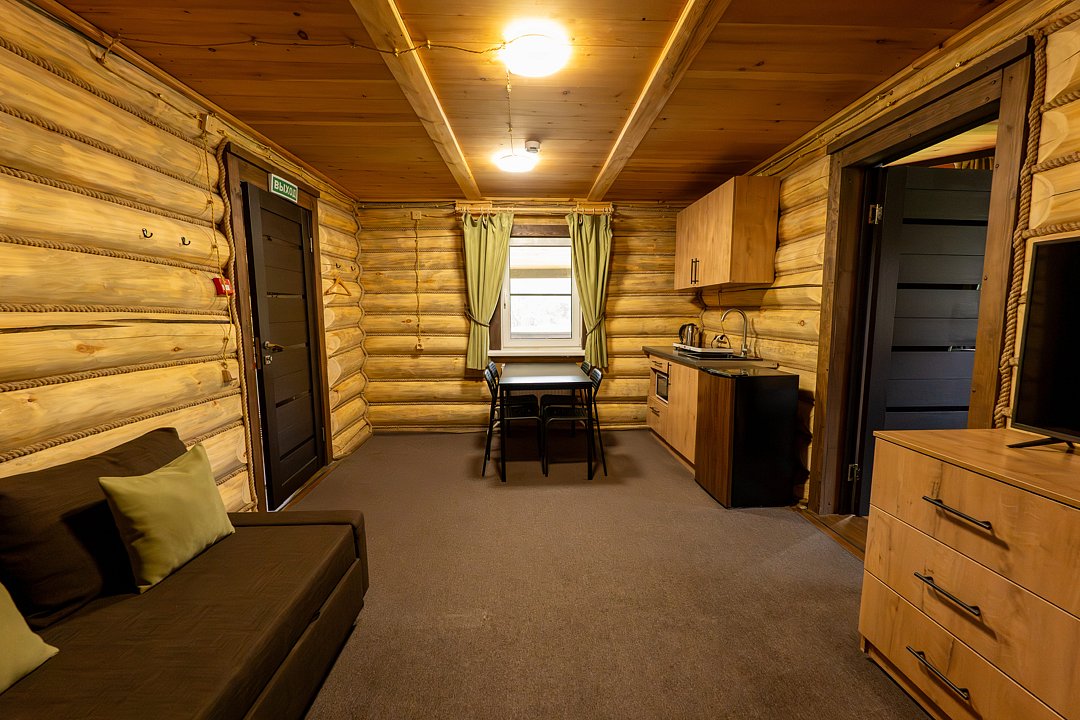 Комфорт 4-местный 2-комнатный (коттедж)