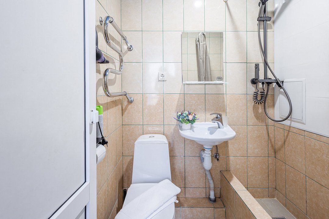 Комфорт 3-местный (с балконом и видом на горы)