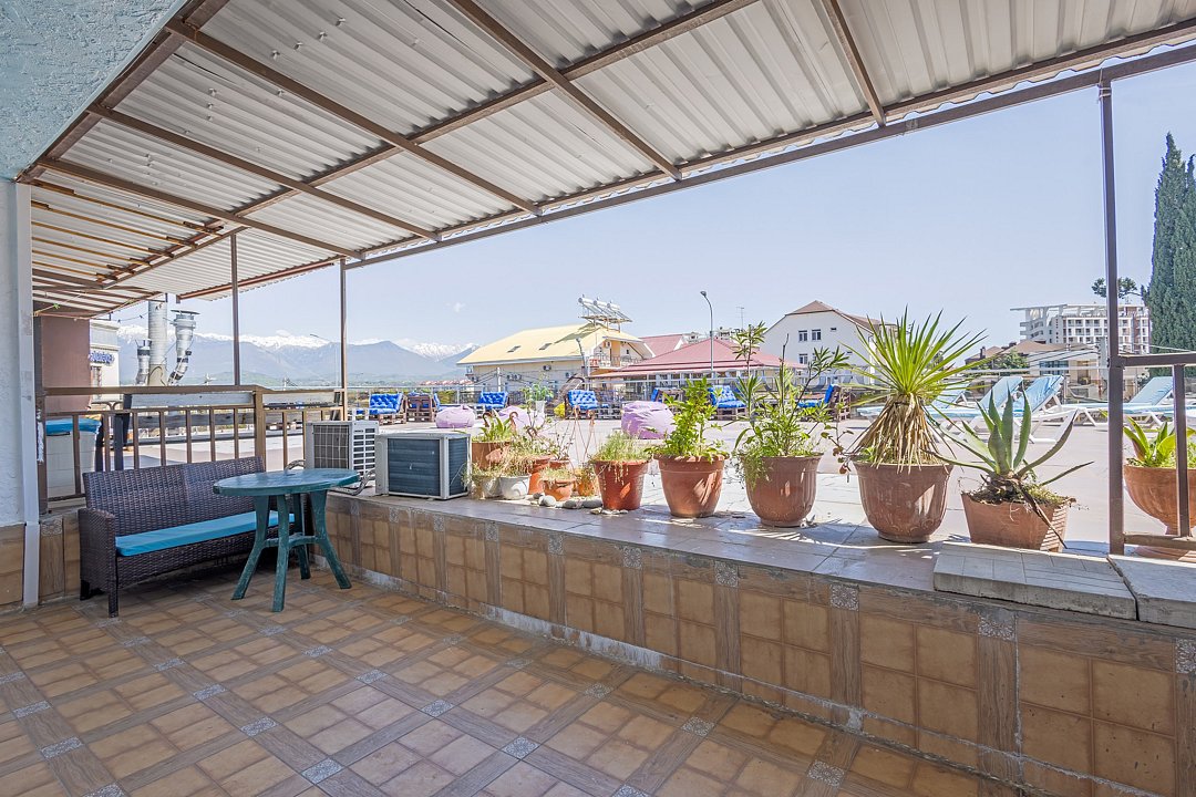 Номер 3-местный (с видом на горы)