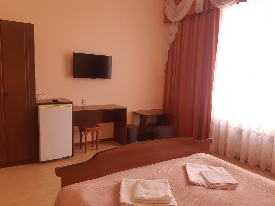 Полулюкс 4-местный