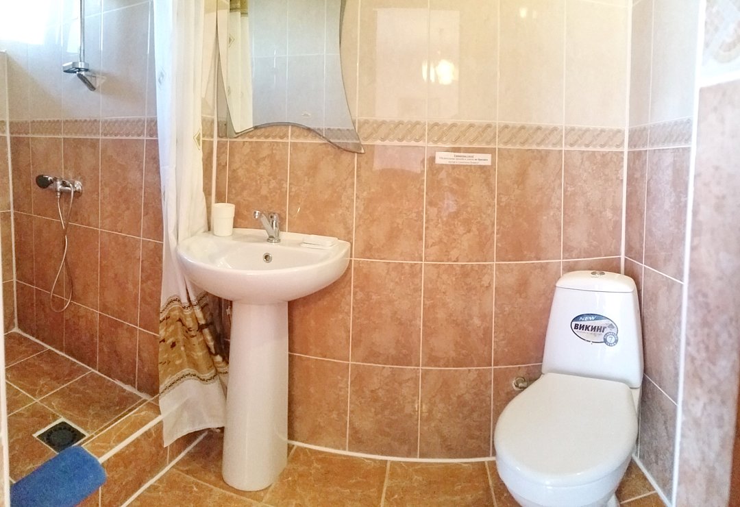 Полулюкс 5-местный (с балконом)