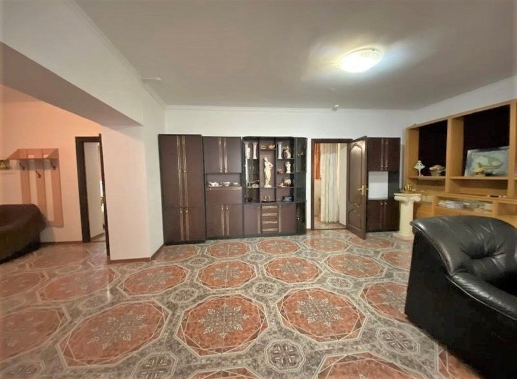 Апартаменты 10-местный 2-комнатный (без балкона)